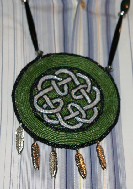 beaded_necklace
